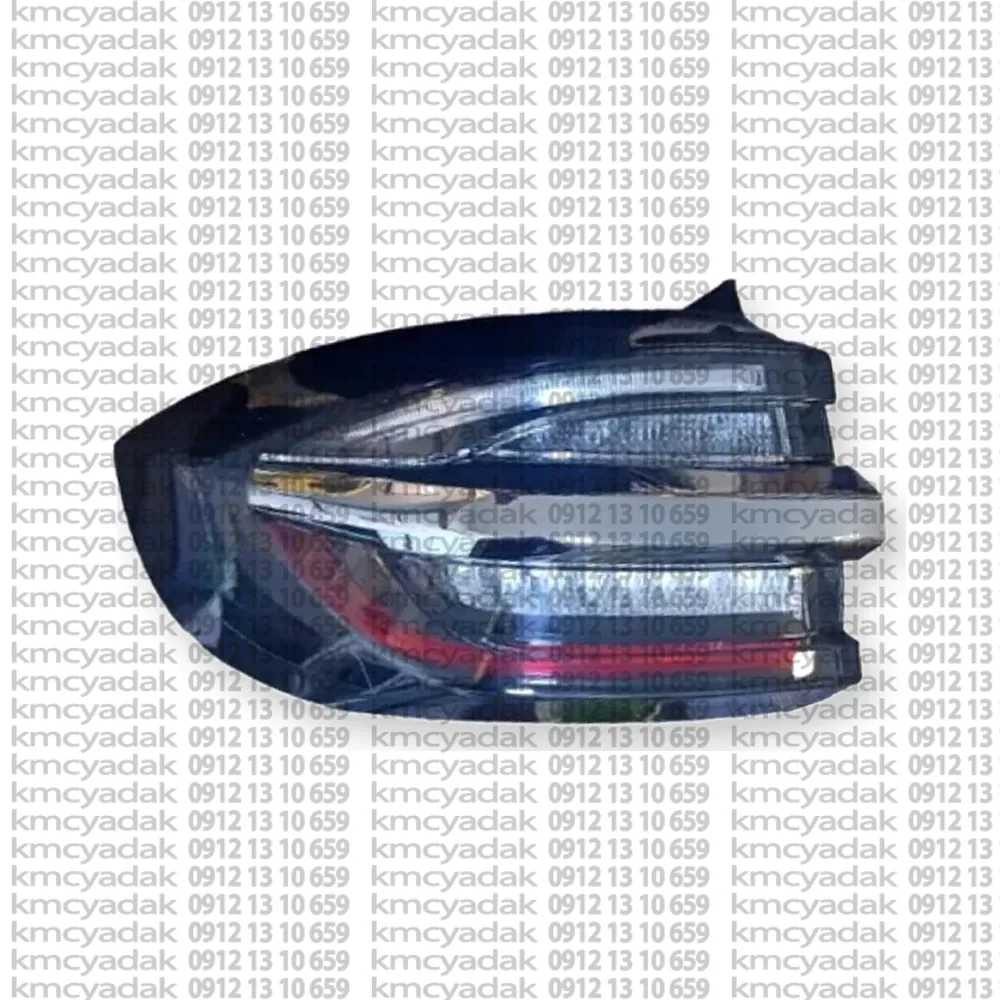 چراغ عقب روی گلگیر سمت راننده KMC Eagle
